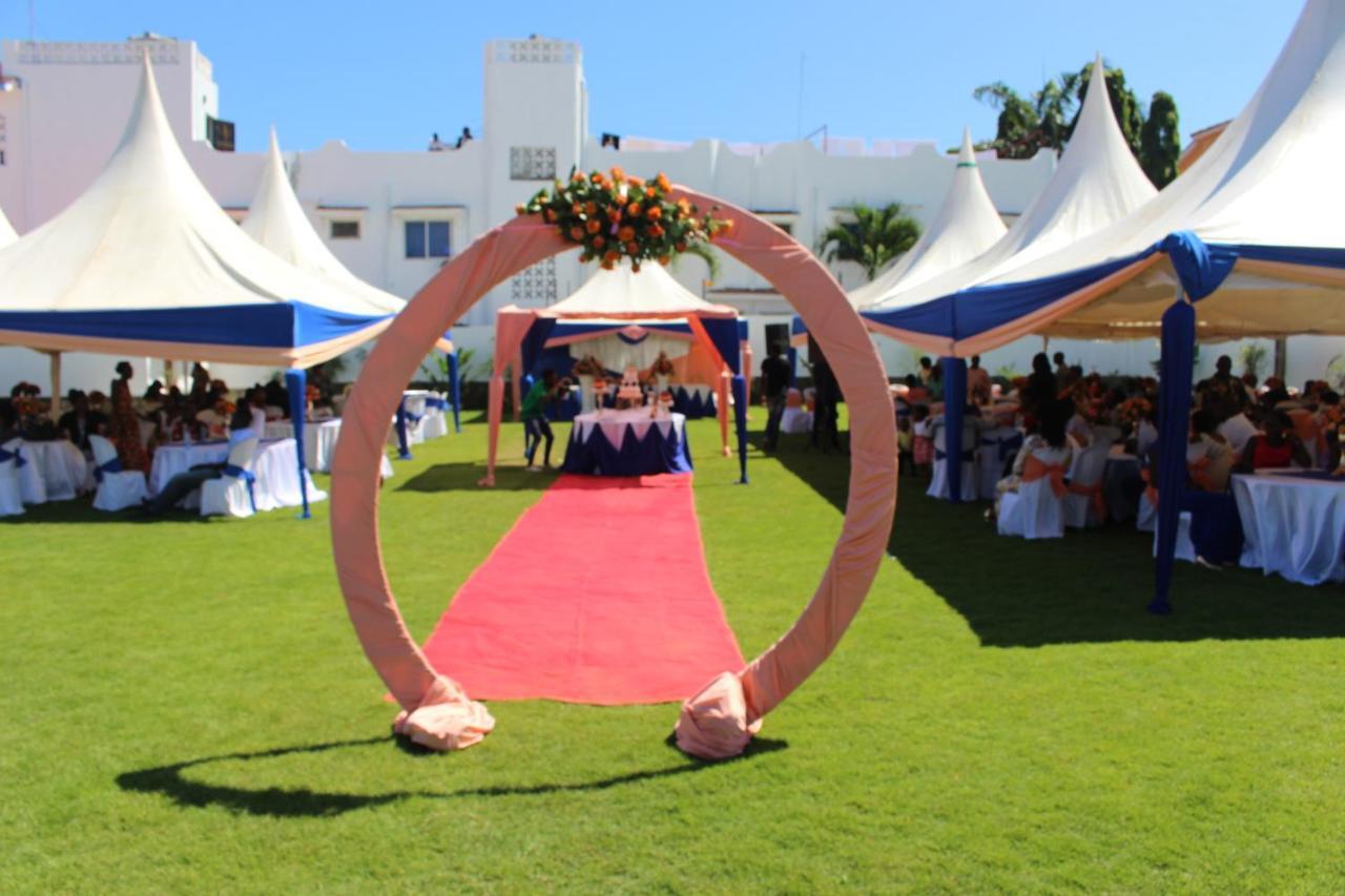 Chamiachi Hotel & Apartments Bamburi Kültér fotó